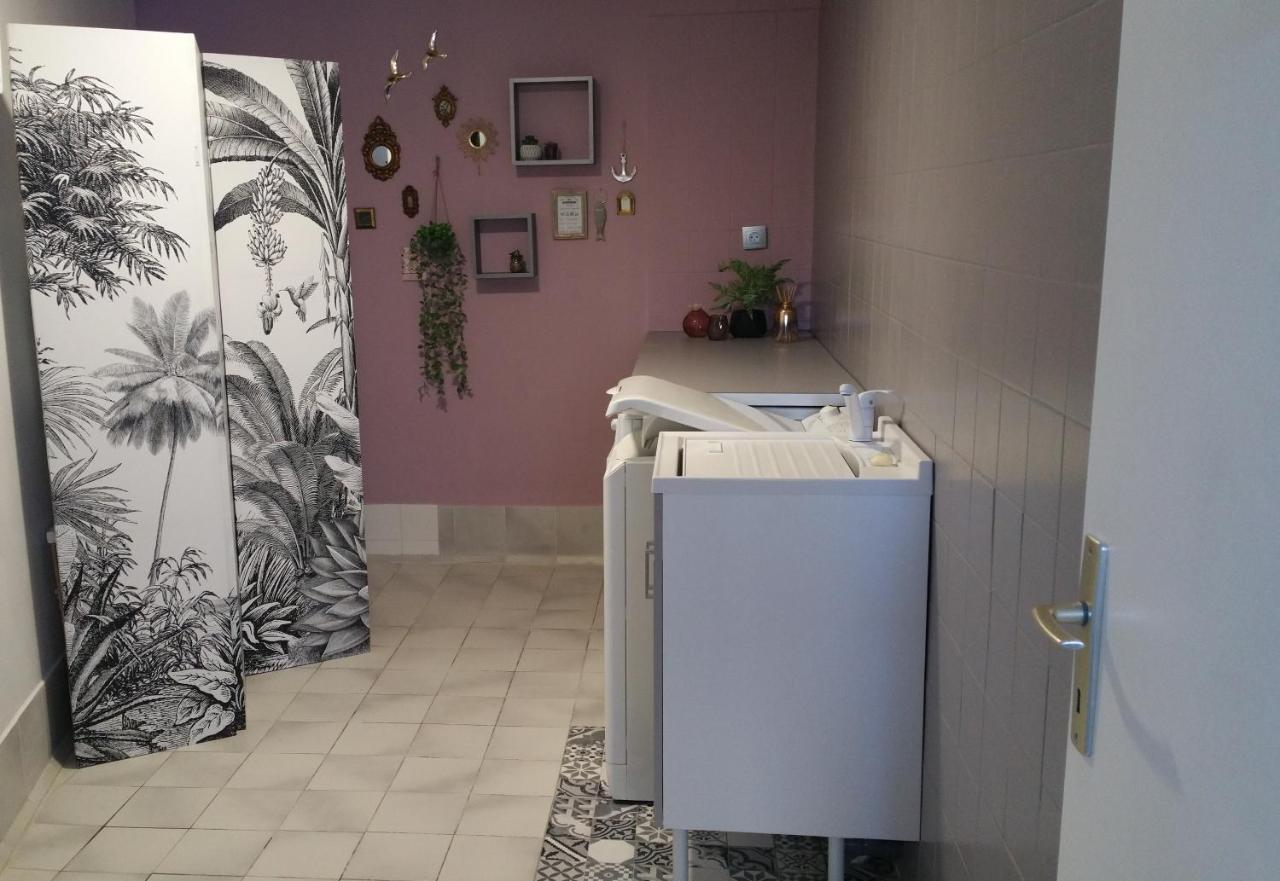 La Chaumette Apartment เลส์ซาบล์-โดล็อนน์ ภายนอก รูปภาพ